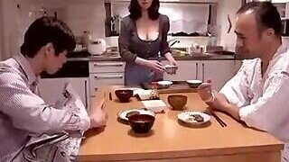 HD MILF Tube Videos